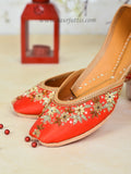 RED FLORAL JUTTI