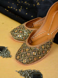 Antique Flower Jutti