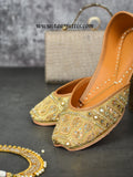 Gold Chain Jutti
