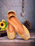 Mustard Pearl Jutti