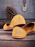 Mustard Pearl Jutti