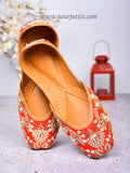 Red Floral Jutti