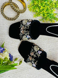 Traditional Black Beauty (Heel)
