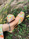 Floral   Embroidery Jutti