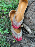 RED JUTTI