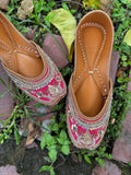 Traditional  Pink Gold Jutti