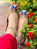 Darbar-E-Mor jutti
