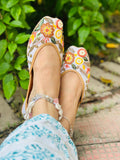 sunflower bloom jutti