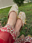 Gold Flower Jutti