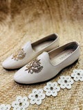 DABKA LEATHER SHOES (CREAM COLOR)